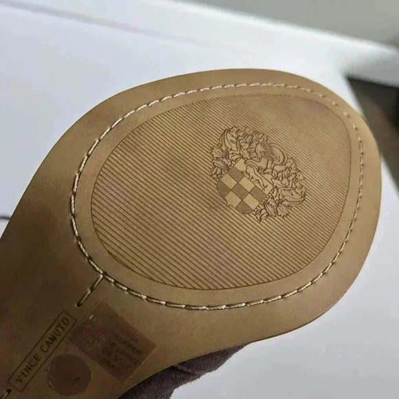 Vince Camuto Tressa Leather Lace up Heels Sandals Taupe Grey Like new! Sz 9M - Picture 11 of 14